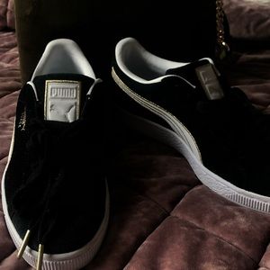 PUMA suede sneakers✨